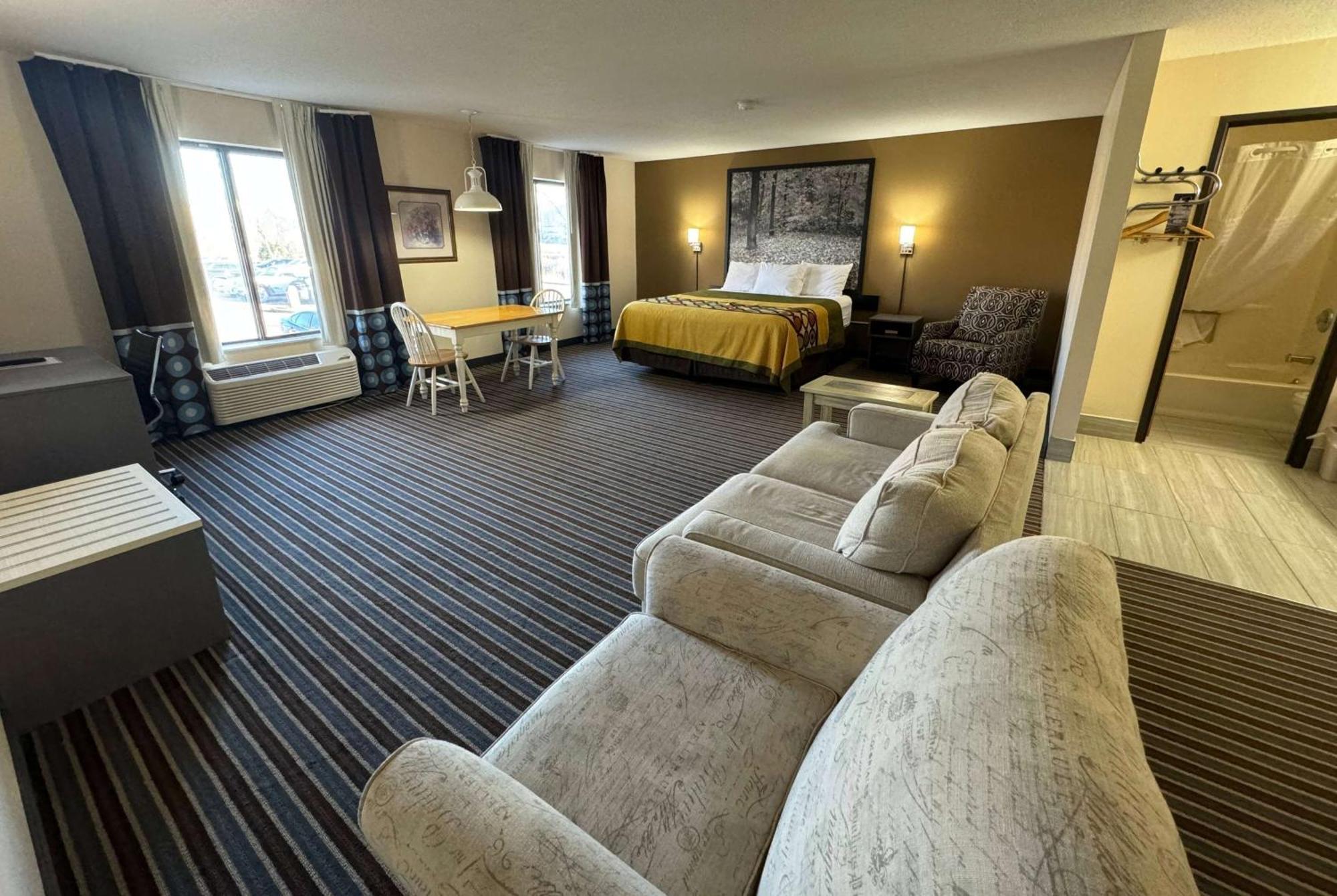 Super 8 By Wyndham Columbia Clark Lane Hotel Buitenkant foto