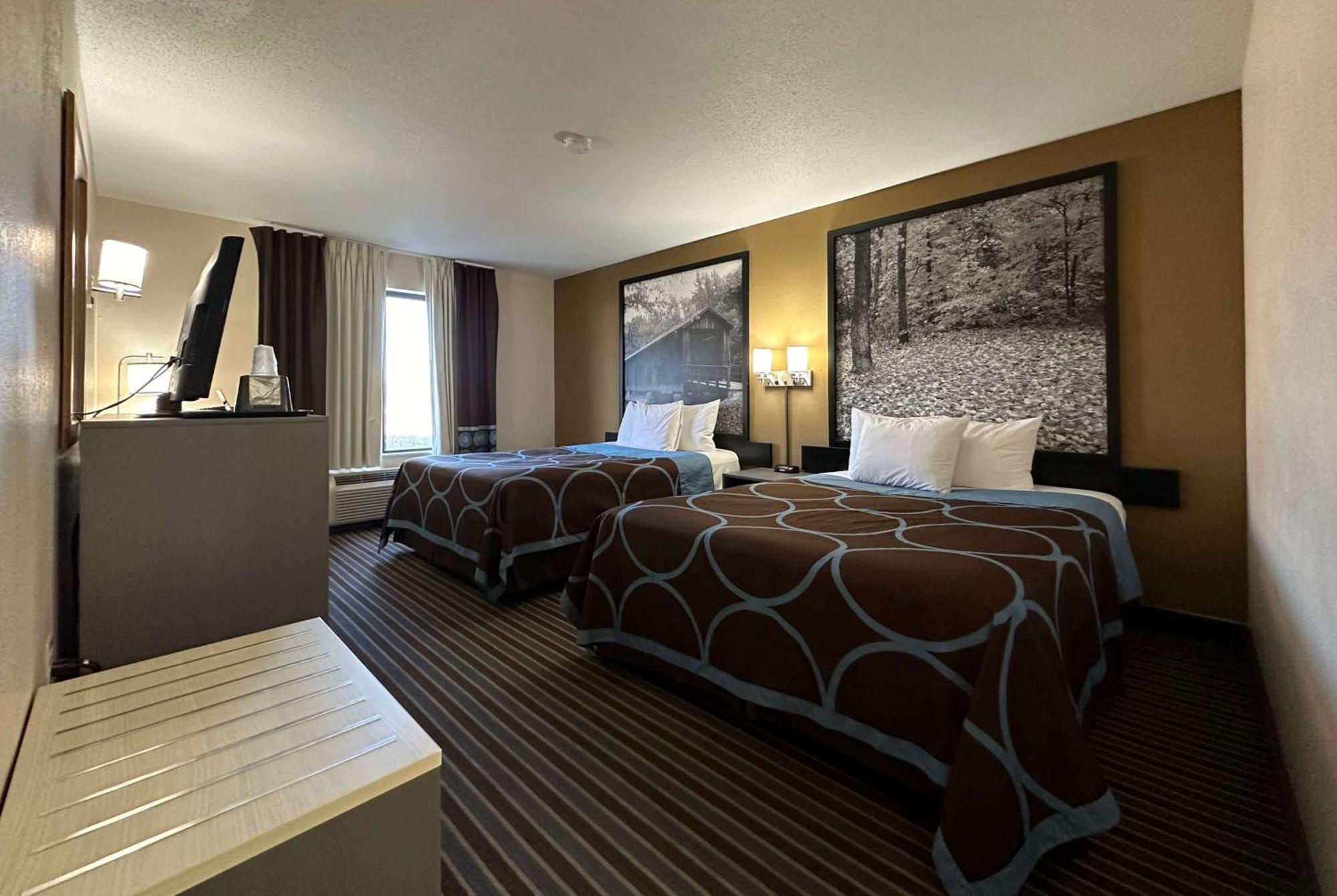 Super 8 By Wyndham Columbia Clark Lane Hotel Buitenkant foto