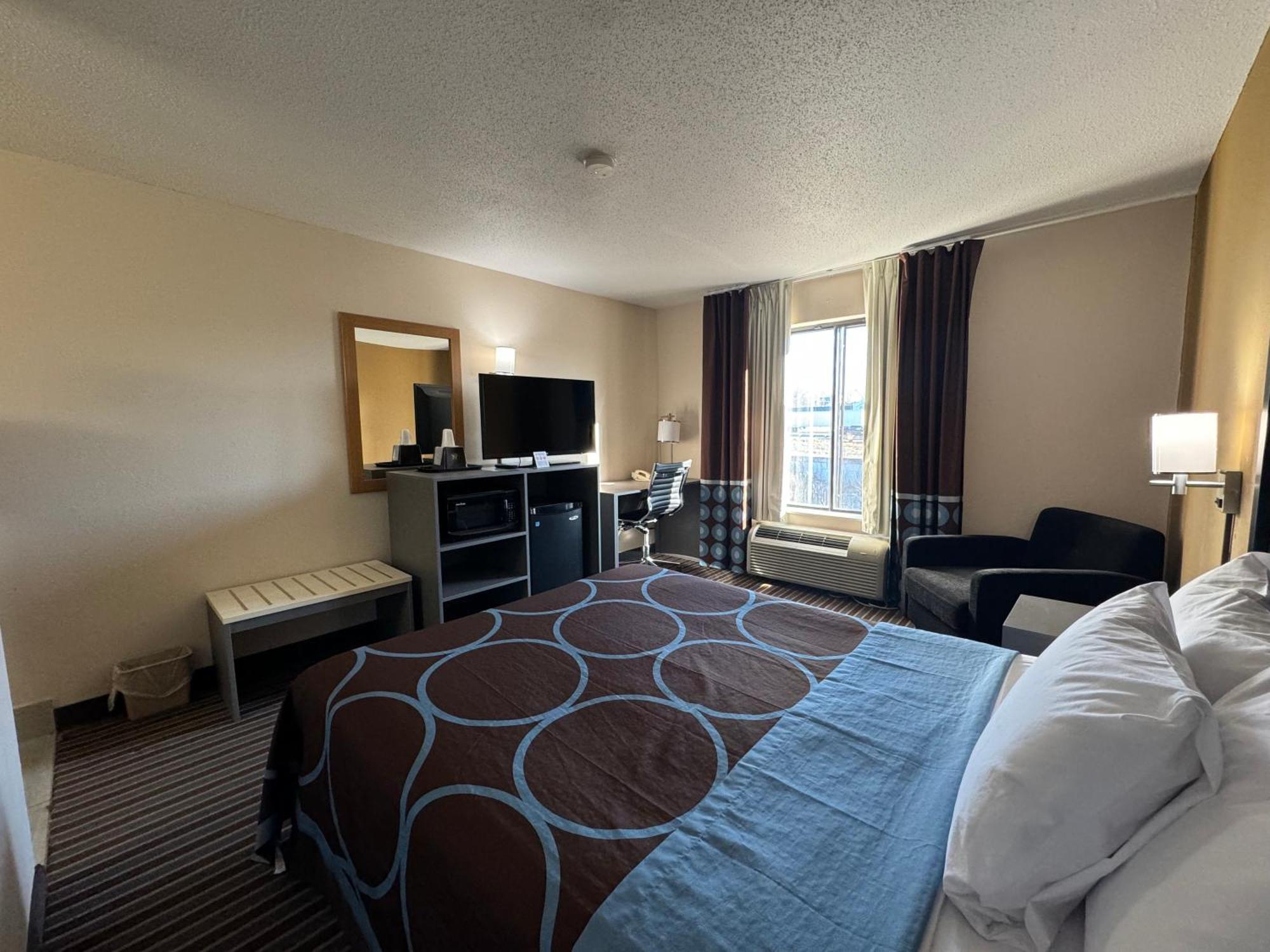 Super 8 By Wyndham Columbia Clark Lane Hotel Buitenkant foto